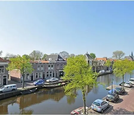 Aan De Gracht 公寓 阿尔克马尔